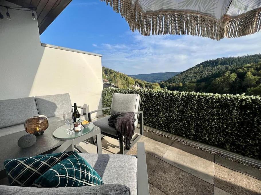 Apartmán Wohnen Im Schwarzwald Mit Panoramablick Bad Herrenalb Exteriér fotografie